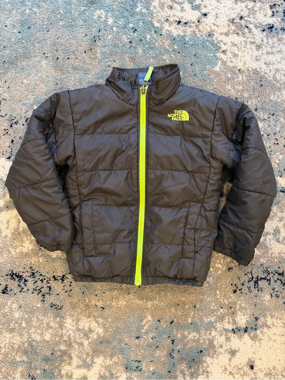 Boys The North Face Puffer Jacket - Gray/Lime Green - XS(6)